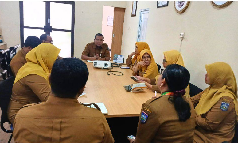 Morning Meeting Kabag TU dan Unsur Pimpinan di bawah Tata Usaha